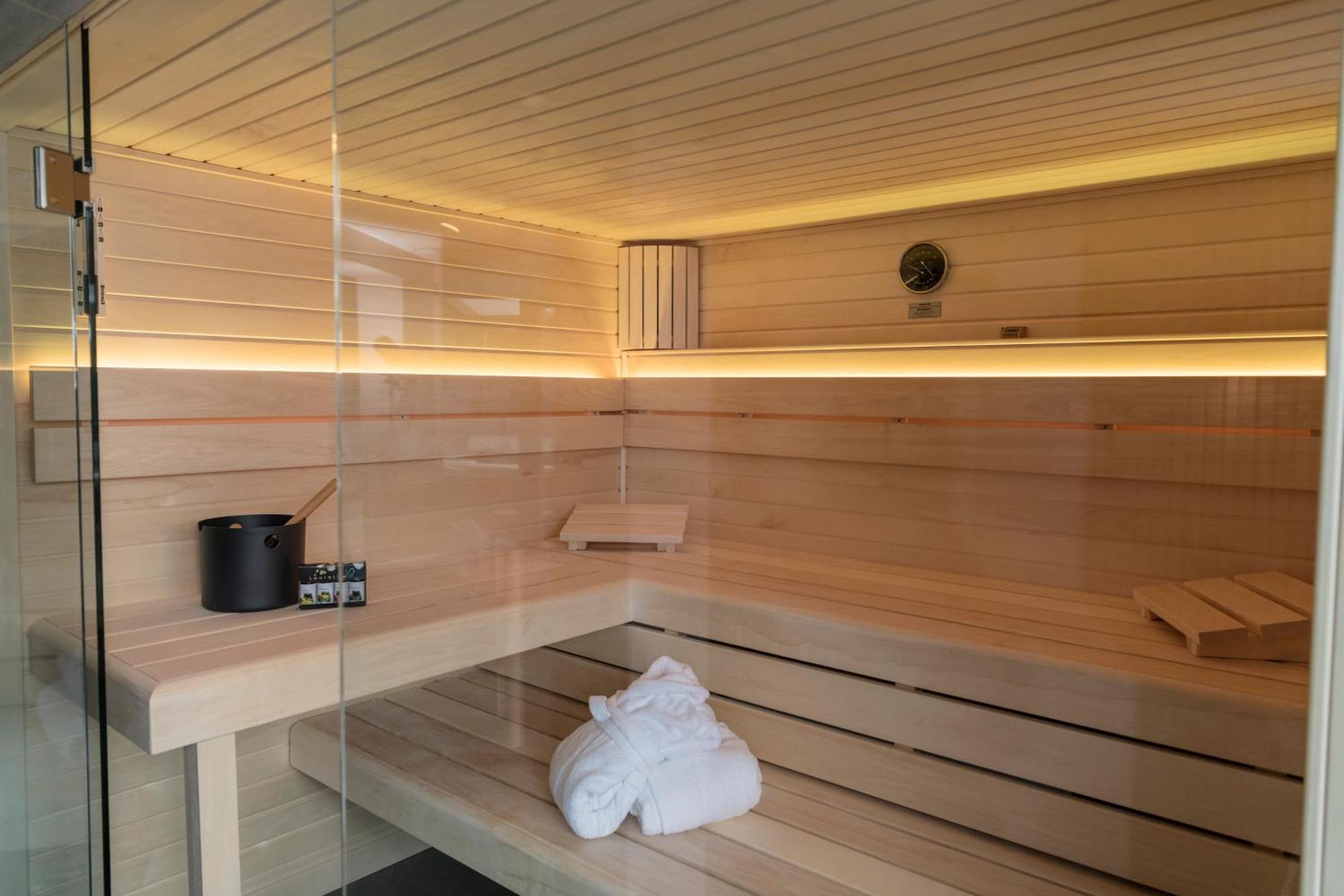 Wellness House Oase Spa Mit Whirlpool Timmendorfer Strand Exterior foto
